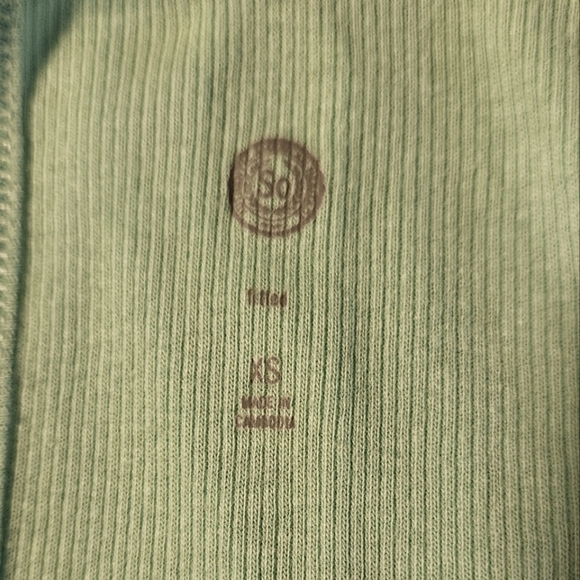 SO Fitted Racerback Cami - Picture 3 of 3